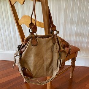 Reptiles house purse